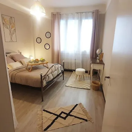 *cosy* Spacieux * Entree Autonome* Centrale* Apartment Avignon