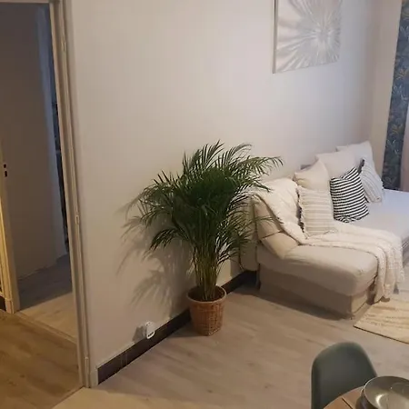 *cosy* Spacieux * Entree Autonome* Centrale* Apartment Avignon