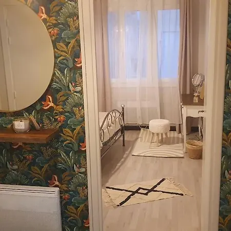 *cosy* Spacieux * Entree Autonome* Centrale* Apartment *